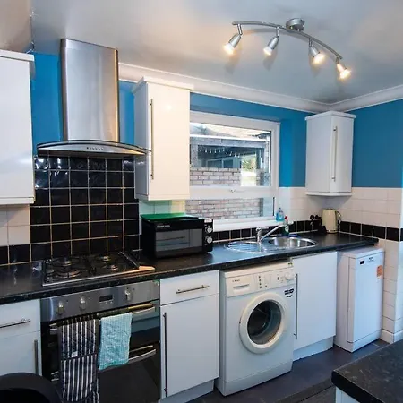 بيت للعطل Lovely With Garden Near Blaise Castle Estate *